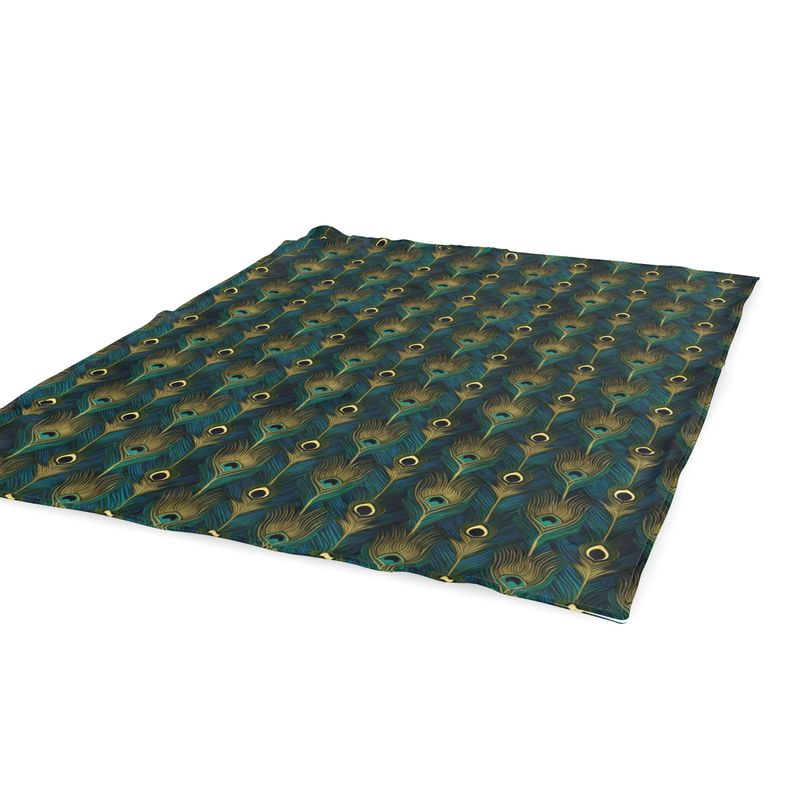 Deco Plume Double-Sided Throw Blanket